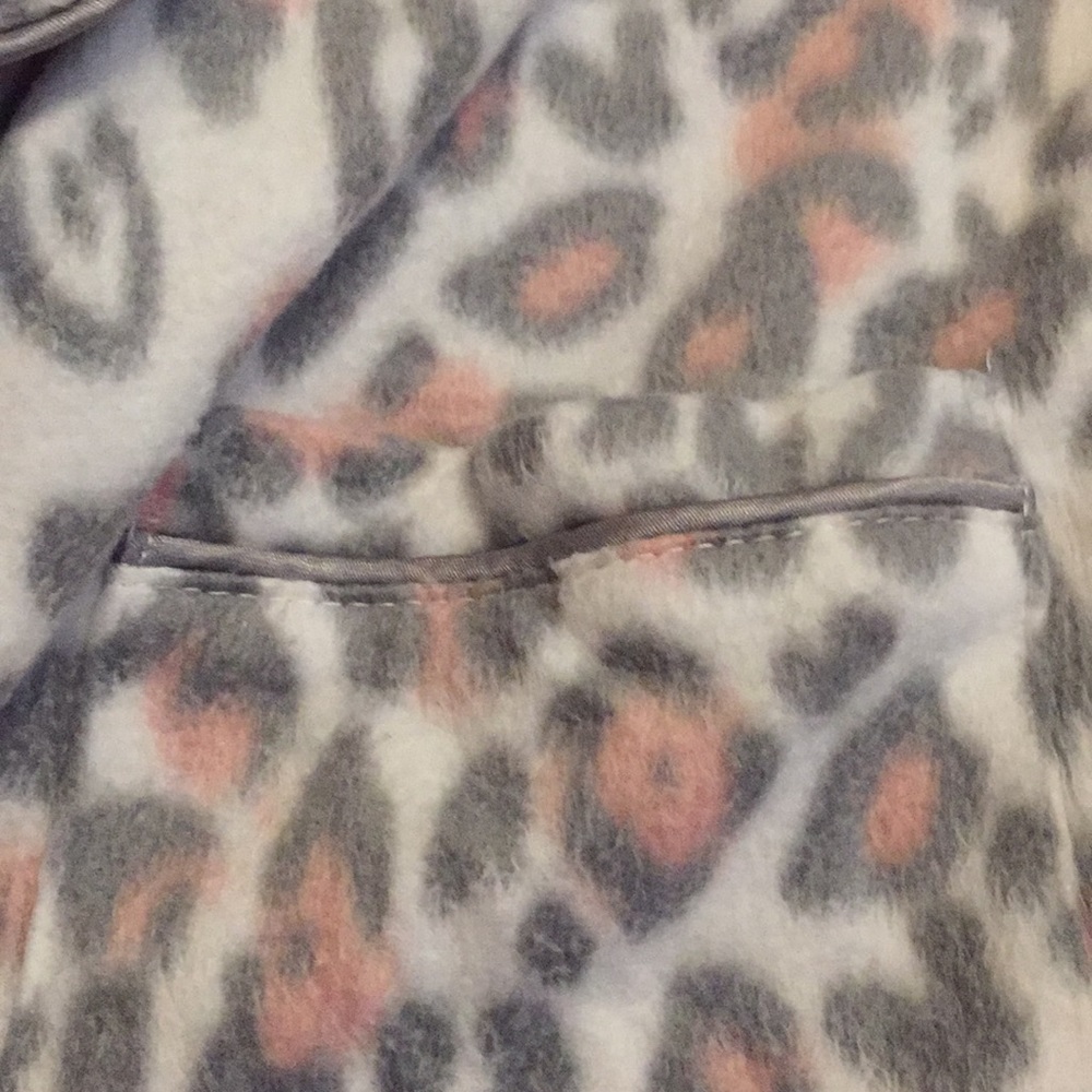 Pajamas - Picture 5 of 6